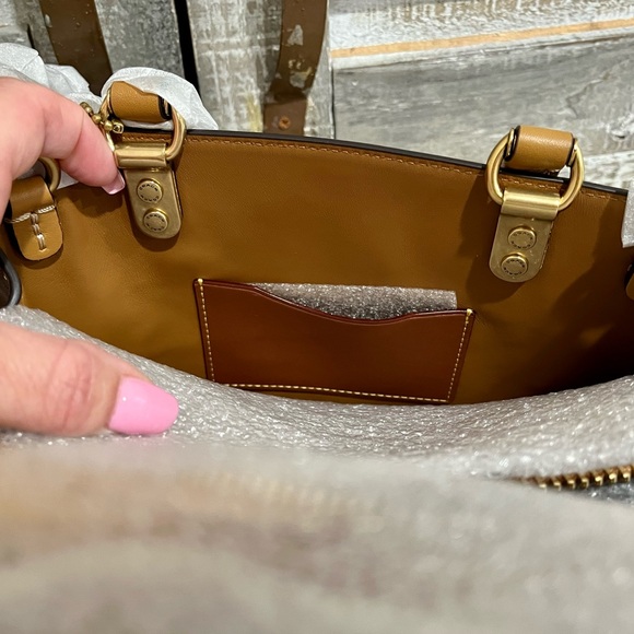 SALE COACH X TOM WESSELMANN Rogue 25 Satchel Crossbody CA125 NWT SHIPS FREE 🦋🦋 - Picture 8 of 15